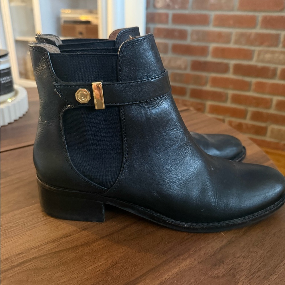 The Louise et Cie La Joux Leather Chelsea